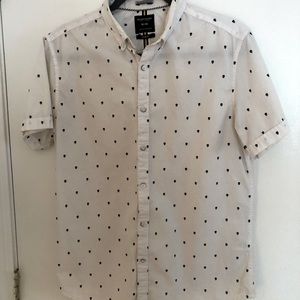 Ricky Singh Denim & Flower size MED short sleeve